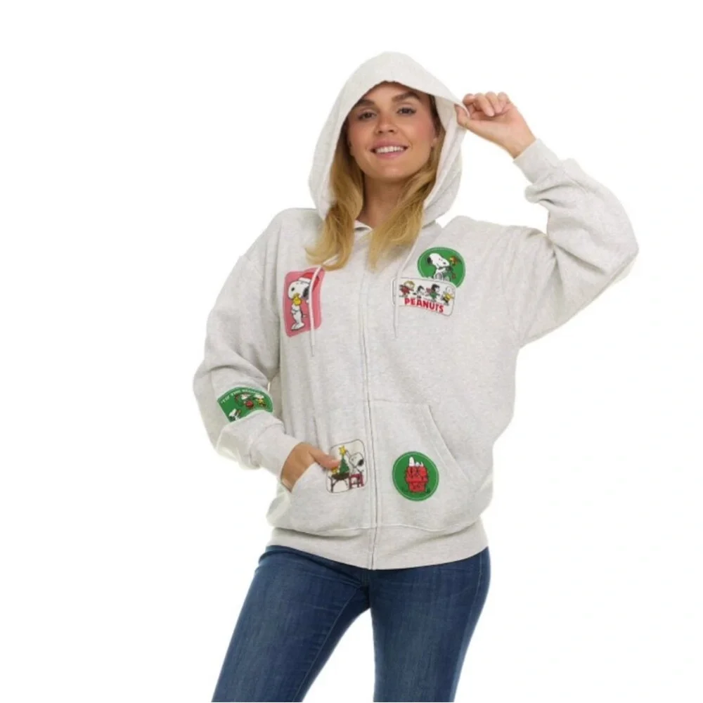 Peanuts Gray Hoodie with Snoopy and Friends - Picture 8 of 8